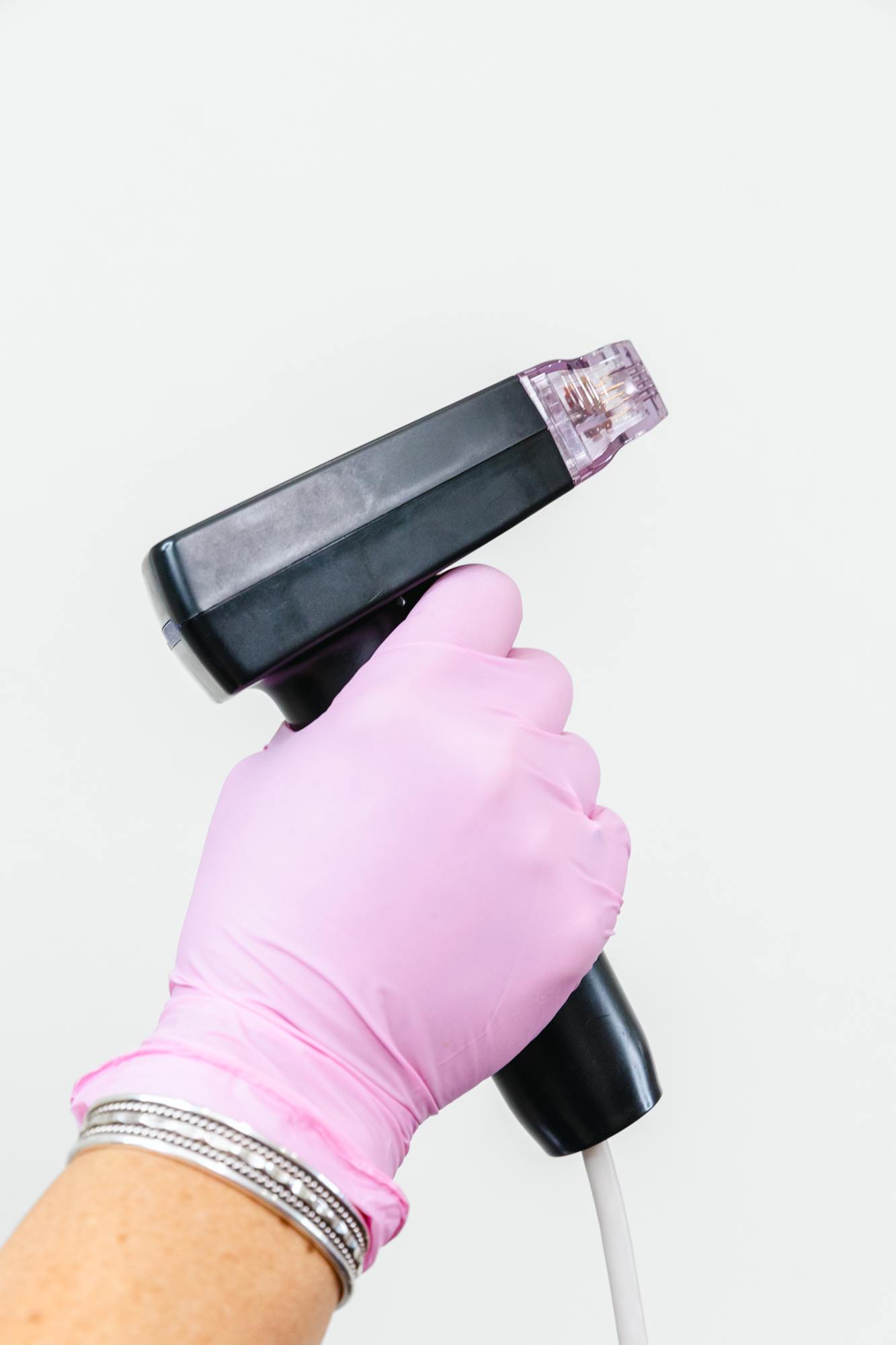 Address laxity and sagging skin with our leading stretch mark treatment in Farmington, NM. Improve your skin texture at SkinsationMD with Pixel8.